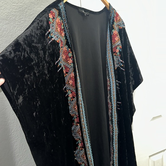 Andree By unit embroidered velour cardigan medium large - Picture 4 of 6